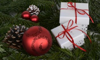 10 Gifts Grandparents Can Give Their Grandkids That No One Else Can